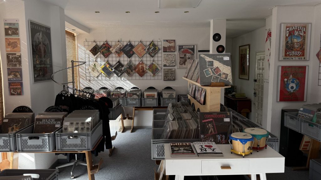 Telefon: 06221 3548637 E-Mail: oskaro5@yahoo.de Adresse: Türmergasse 25, Heidelberg Kirchheim, 69124, BW, D