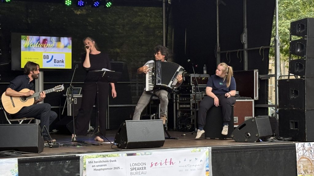 Joya auf dem Westwind-Fest auf dem Gutenbergplatz in der Weststadt/Karlsruhe am 20/21.09.2025