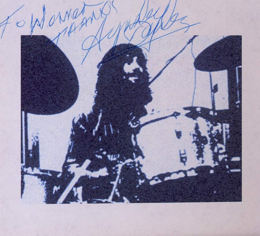 Eric Burdon - Der Kurier präsentiert - "The House of the rising sun" live in der Durlacher Festhalle am Sonntag dem 17 Mai 1998 Beginn um 20:00 Uhr (Scan von Werner Kühn - Koditek) Autogramm von Aynsley Dunbar