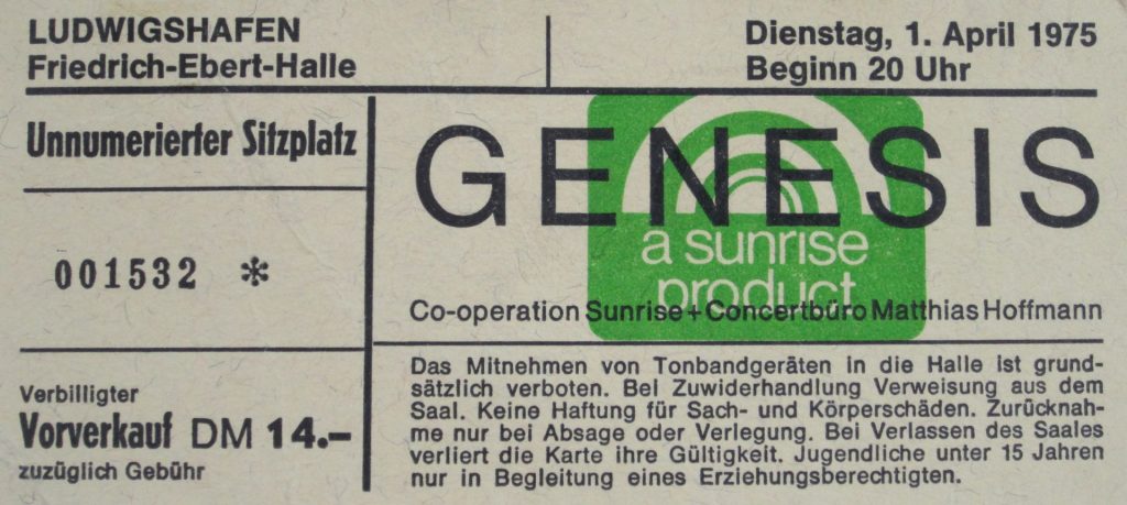 Genesis am 1 April 1975 in der Friedrich-Ebert Halle in Ludwigshafen (Scan von Werner Kühn - Koditek)
