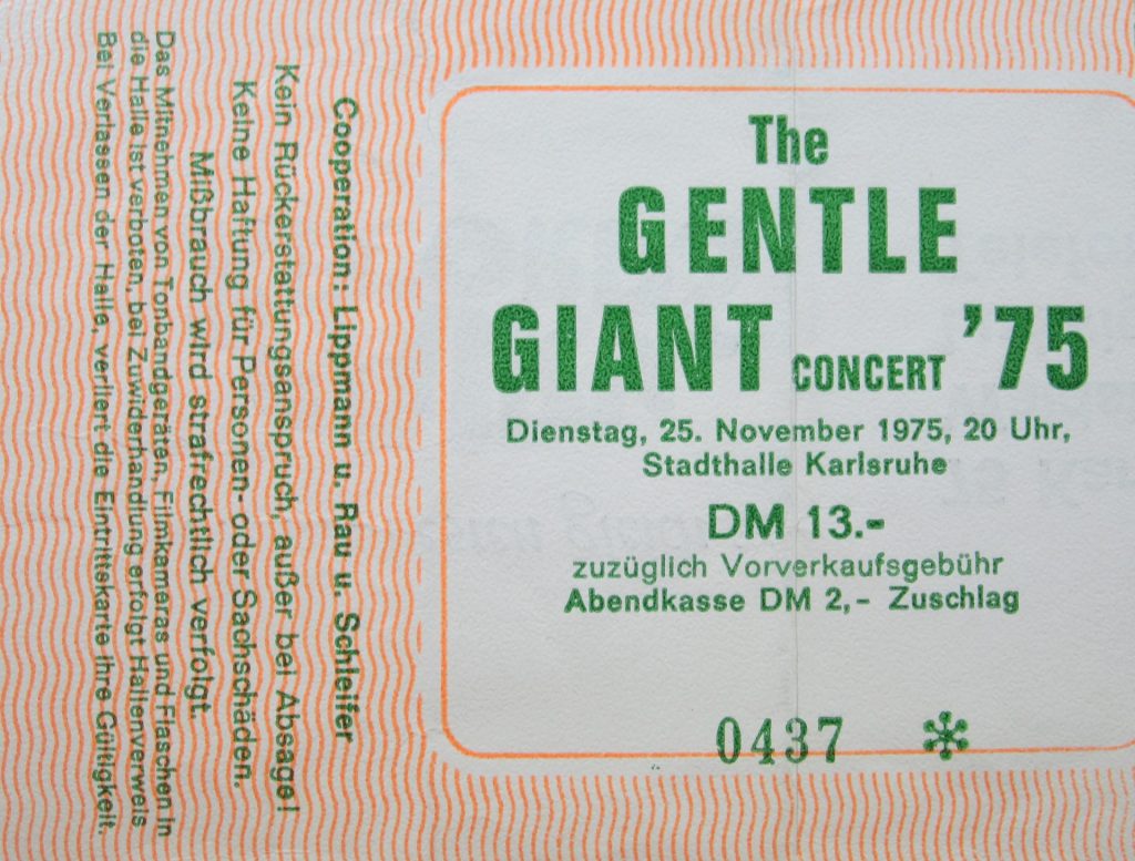 Gentle Giant concert '75 am Dienstag, 25 November 1975 um 20:00 Uhr in der Stadthalle Karlsruhe (Scan von Werner Kühn - Koditek)