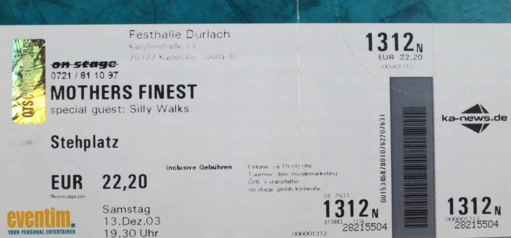 Mother's Finest live in der Festhalle Durlach am 13. Dezember 2003 um 19:30 Special Guest: Silly Walks (Scan von Werner Kühn - Koditek)