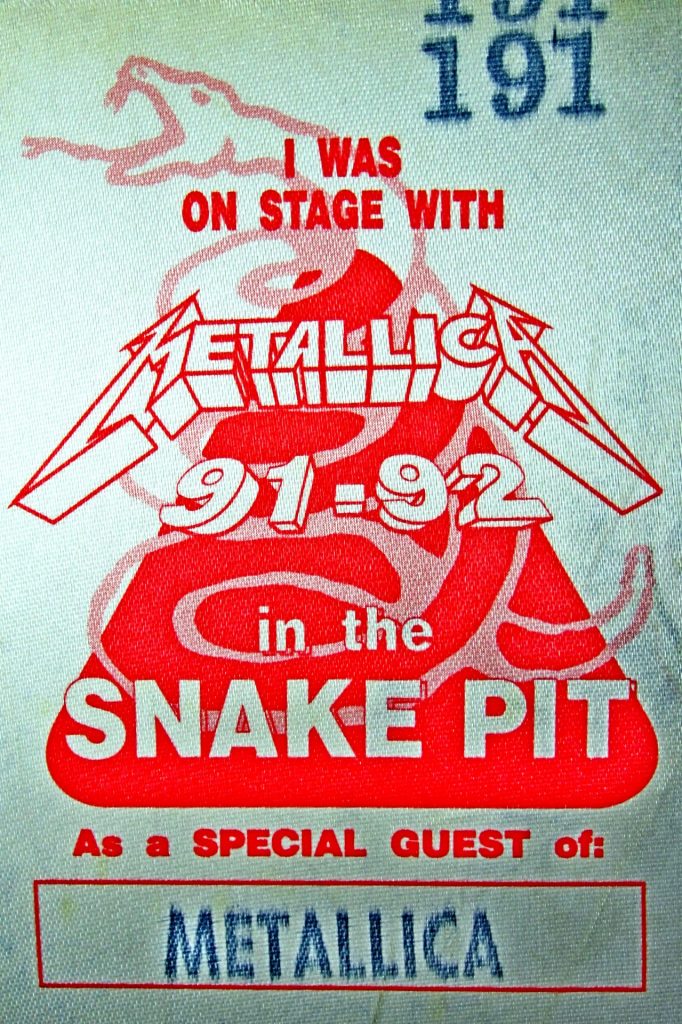 I was on Stage with Metallica 91-92 in the Snake Pit as a special guest of Metallica (Scan von Werner Kühn - Koditek)