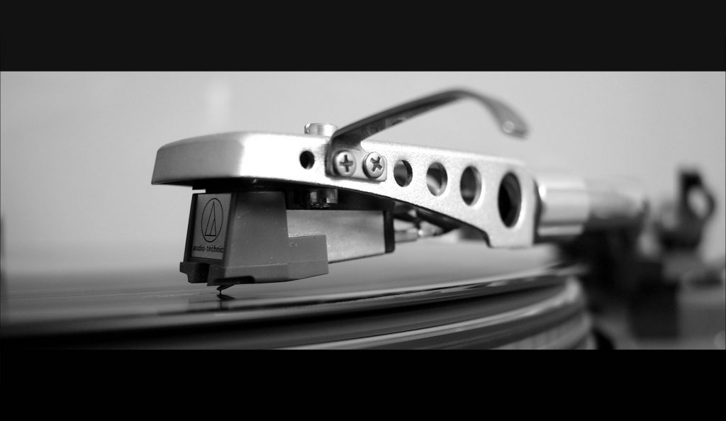 Plattenspieler (Symbolbild)