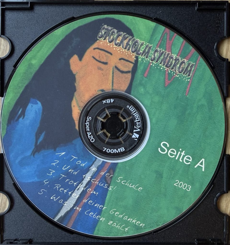 Stockholm Syndrom - 1.Tod in der Schule/ 2. Und tschüss/ 3. Trotzdem/ 4. Retter deiner Gedanken/ 5. Was im Leben zählt