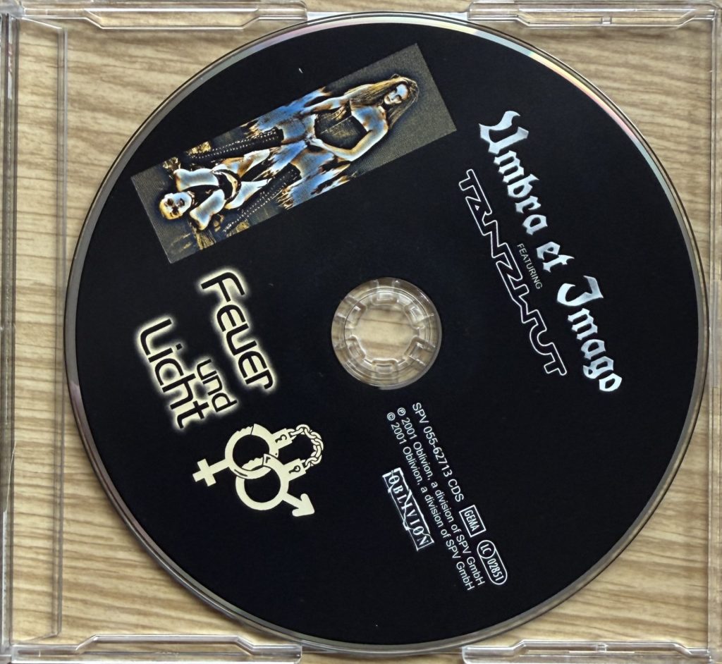 Umbra et Imaga featuring Tanzwut - Feuer und Licht