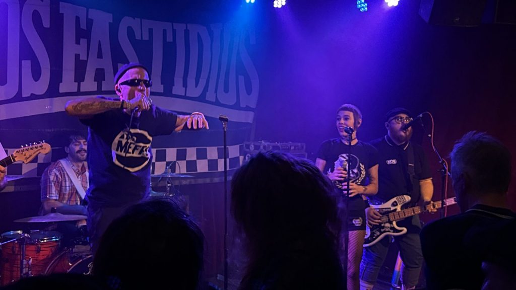 Los Fastidios (Support: Bordkapelle Akkermann) in der alten Hackerei am 12.02.2026