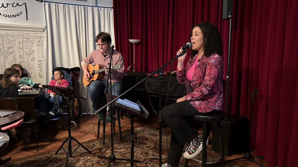 Sandrine Neye & Alfred Müller in der Hemingway Lounge am 21.02.2026