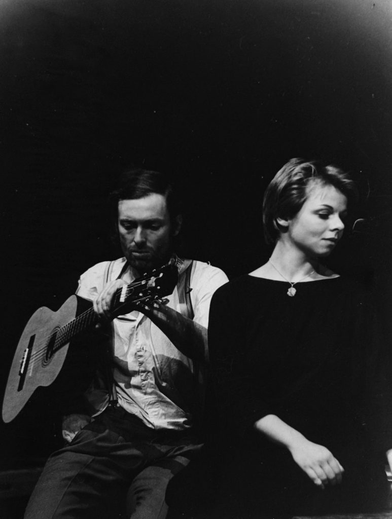 Unbekannte Theaterschauspieler (Szenenfoto) (Fotograf: Peter Lober)