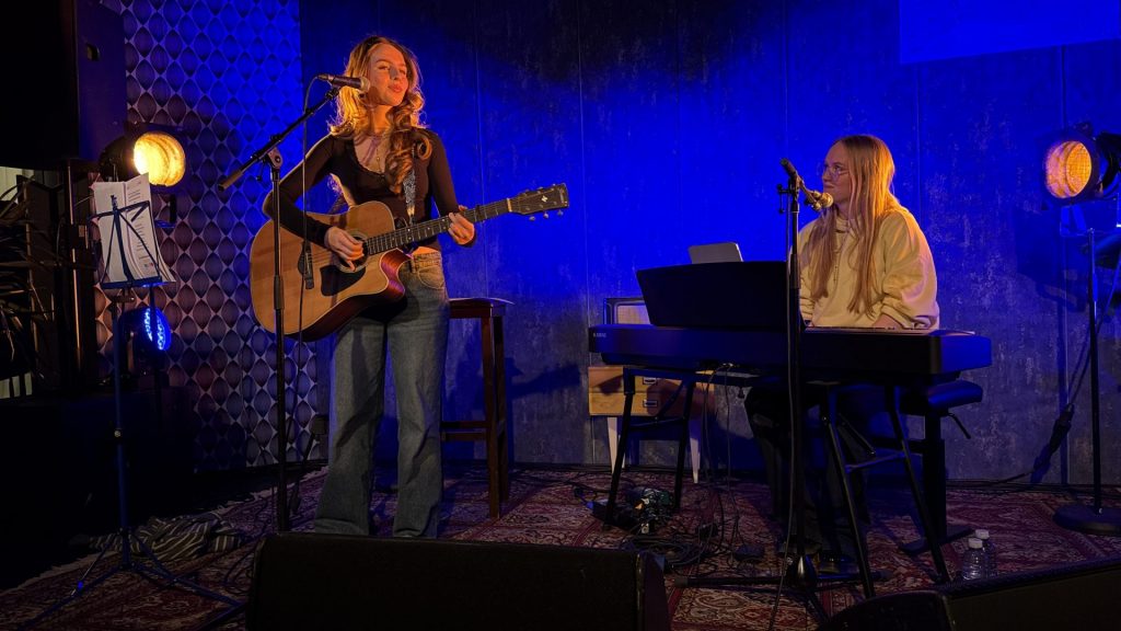 FILO beim Wohnzimmerkonzert im Tollhaus am 31.03.2026