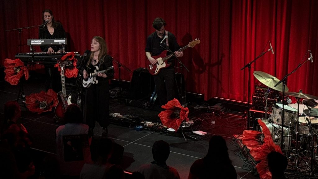 Lùisa (Support: Clara John) im NUN, Kulturraum in Karlsruhe (Jazzclub Gastspiel) am 11.04.2026