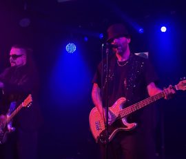 Twin Noir in der Stadtmitte Karlsruhe am 11.10.2025 Twin Noir in der Stadtmitte Karlsruhe am 11.10.2025