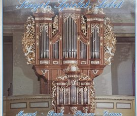 Singet, Spielet,Lobet - Mozart, Bach, Piazza Grimm - Solisten: Roswitha Sicca-Groß (Sopran) / Brigitte Köhne (Alt) / Matthias Widmaier (Tenor) /Michael Ohlhäuser (Bass) - Kirchenchor St. Dionysius Ettlingenweier - Singkreis der Jugend Ettlingenweier/Schola Enssemble der Freunde von St. Dionysius Ettlingenweier - Leitung: Marianne Spinner Singet, Spielet,Lobet - Mozart, Bach, Piazza Grimm - Solisten: Roswitha Sicca-Groß (Sopran) / Brigitte Köhne (Alt) / Matthias Widmaier (Tenor) /Michael Ohlhäuser (Bass) - Kirchenchor St. Dionysius Ettlingenweier - Singkreis der Jugend Ettlingenweier/Schola Enssemble der Freunde von St. Dionysius Ettlingenweier - Leitung: Marianne Spinner