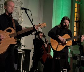 Aristdir in der Kleinen Kirche in Karlsruhe (ein NUN-Konzert) am 3.12.2025 Aristdir in der Kleinen Kirche in Karlsruhe (ein NUN-Konzert) am 3.12.2025