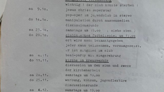 Groovy war eine Zeitschrift des interkonfessionellen Jugendclubs Wr an der Friedenskirche in Karlsruhe Weiherfeld - optische Täuschung